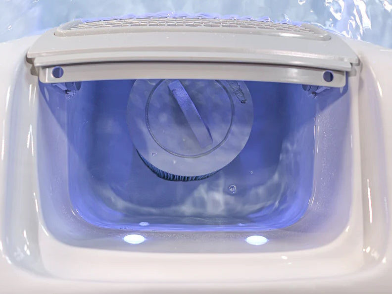 Kelowna GL 4 Person Hot Tub